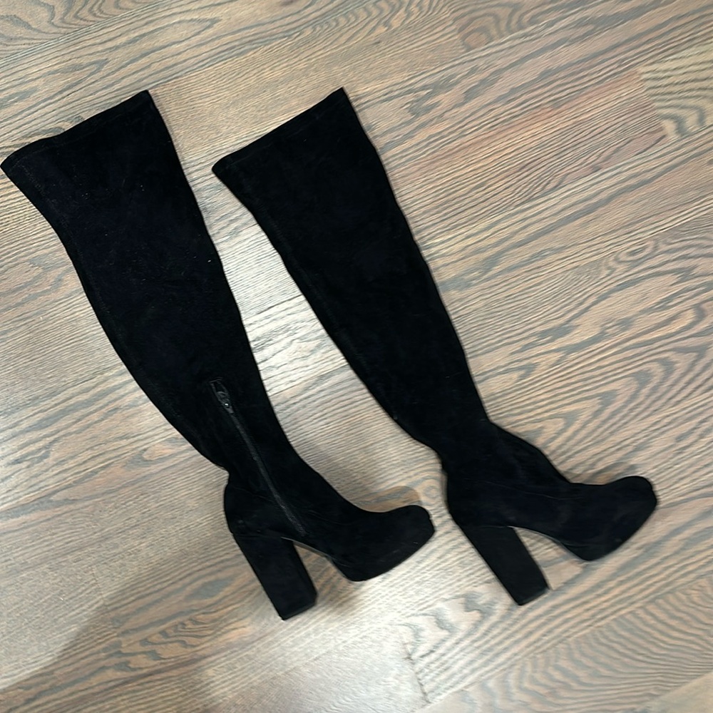 Forever21 Knee High Boots Black size 7